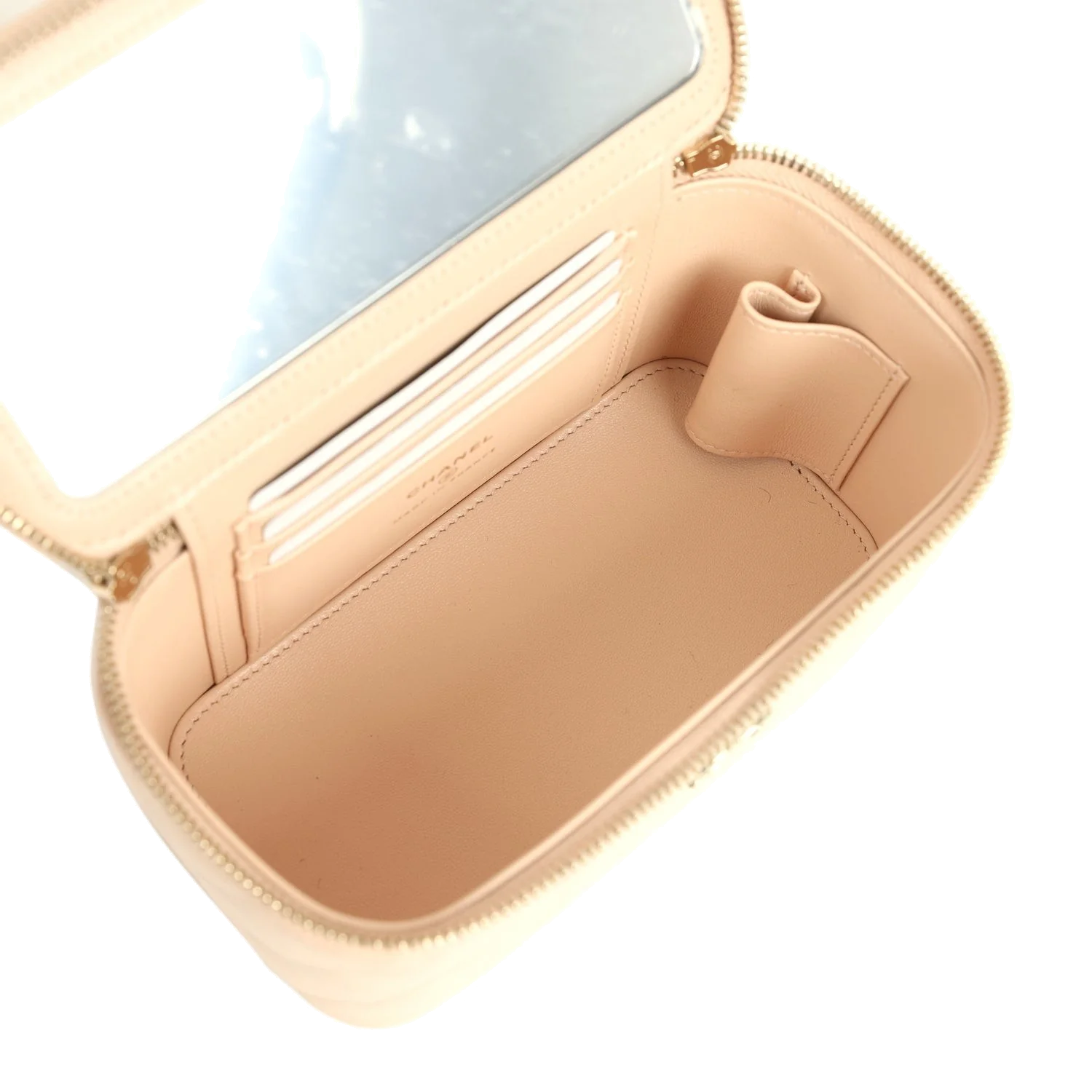 Chanel Small Top Handle Vanity Case Light Beige Lambskin — фото 8