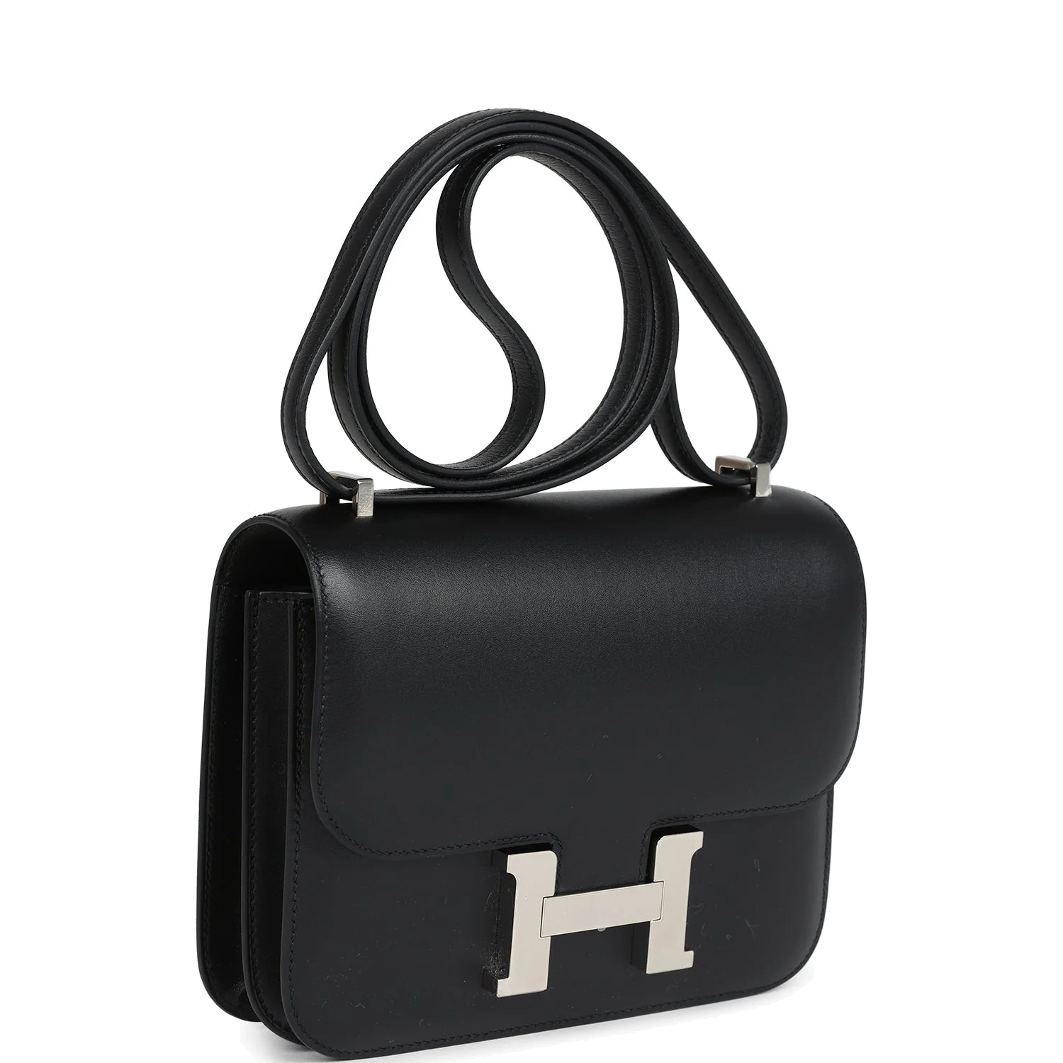 Hermes Constance 18 Black Tadelakt Palladium Hardware Черный Tadelakt — фото 3